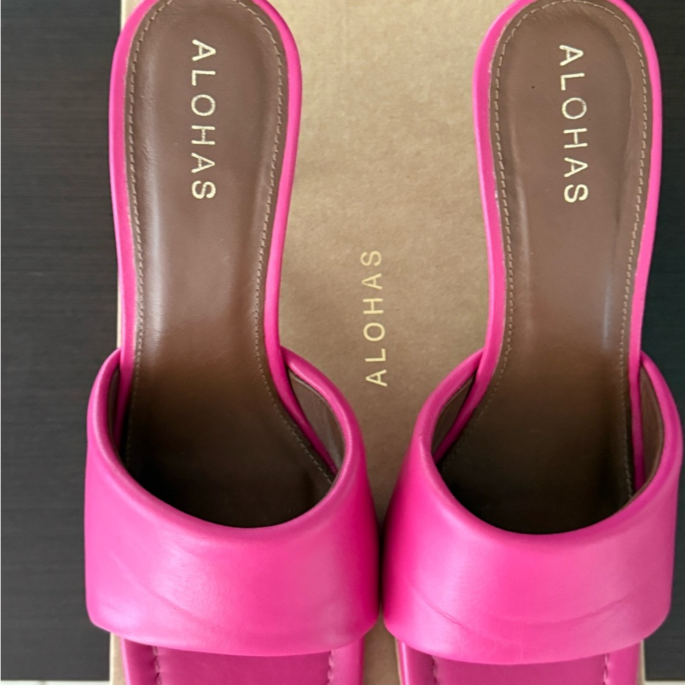 ALOHAS Magenta Women's Mules